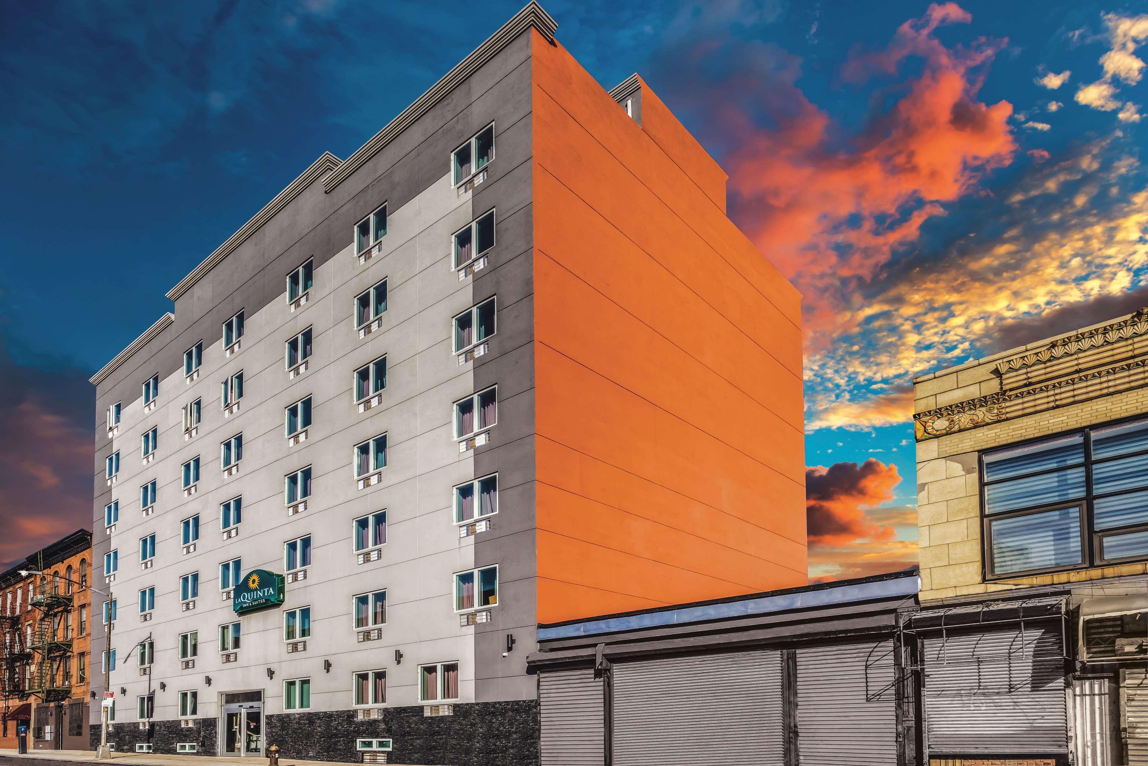 La Quinta By Wyndham Brooklyn Central New York Bagian luar foto