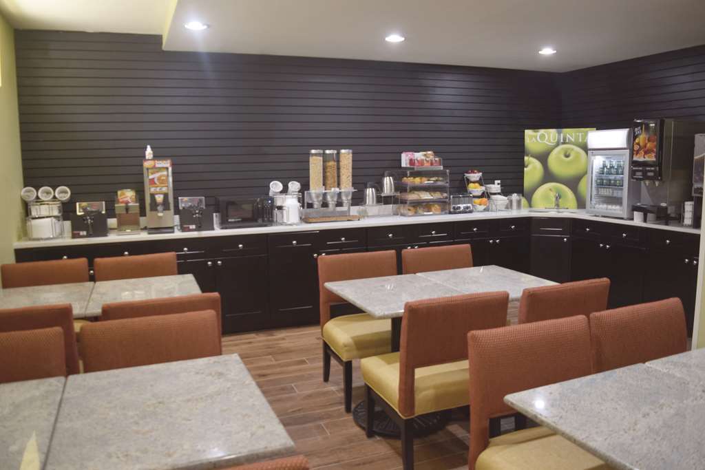 La Quinta By Wyndham Brooklyn Central New York Restoran foto